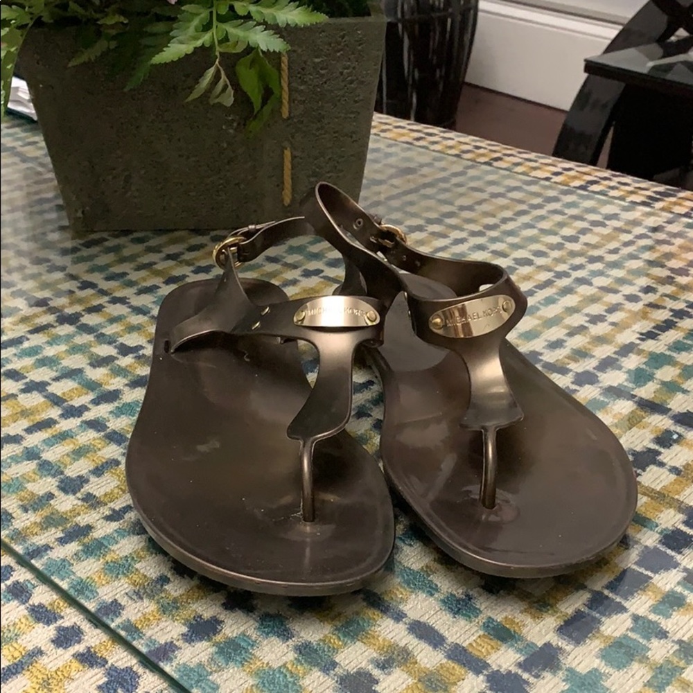 Michael Kors Plate Jelly Sandals